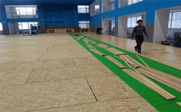 學(xué)校體育館實(shí)木地板雙層龍骨結構