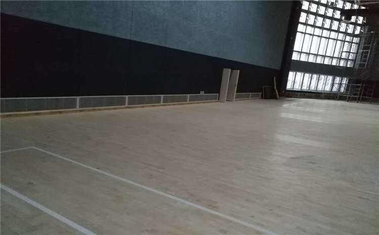 24厚木地板籃球館廠(chǎng)家報價(jià)表