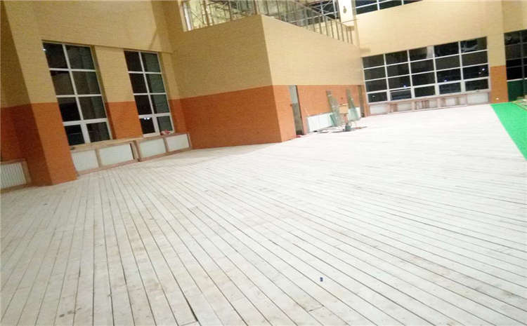 哈爾濱專業(yè)實(shí)木運(yùn)動(dòng)地板哪家便宜