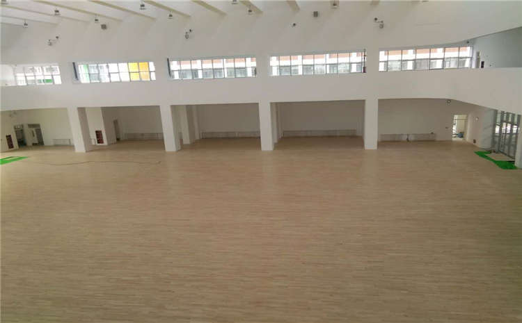 溫州運動(dòng)館木地板實(shí)體廠(chǎng)家