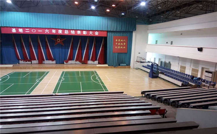指接板籃球場(chǎng)地木地板造價(jià)是的多少？