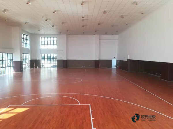 寧波室內運動(dòng)木地板工程施工